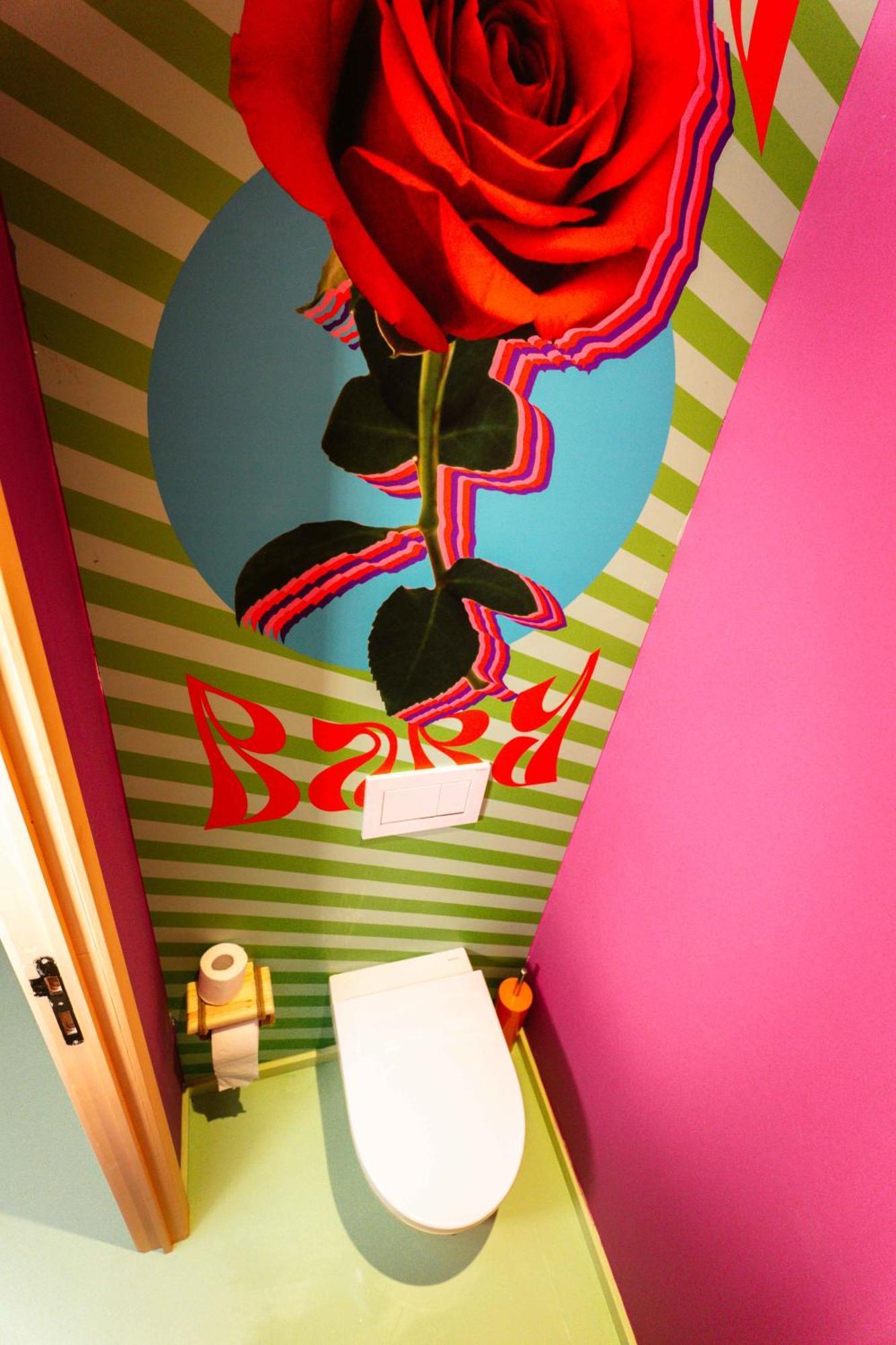 Capsule Flower - Balneo - Cinema - Billard - Nintendo Switch - Mons Centre Luaran gambar