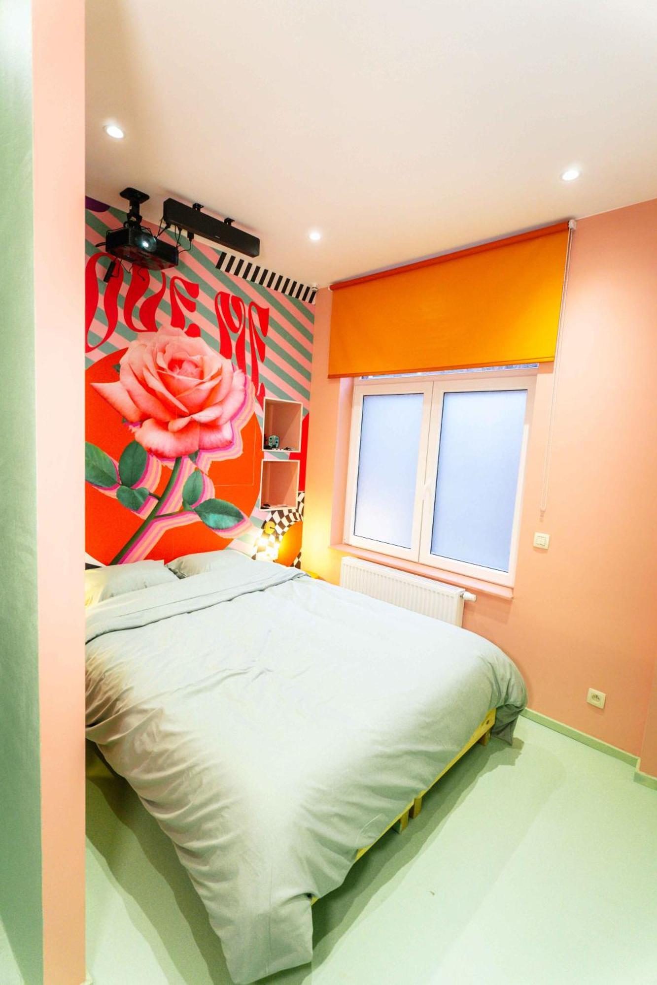 Capsule Flower - Balneo - Cinema - Billard - Nintendo Switch - Mons Centre Luaran gambar