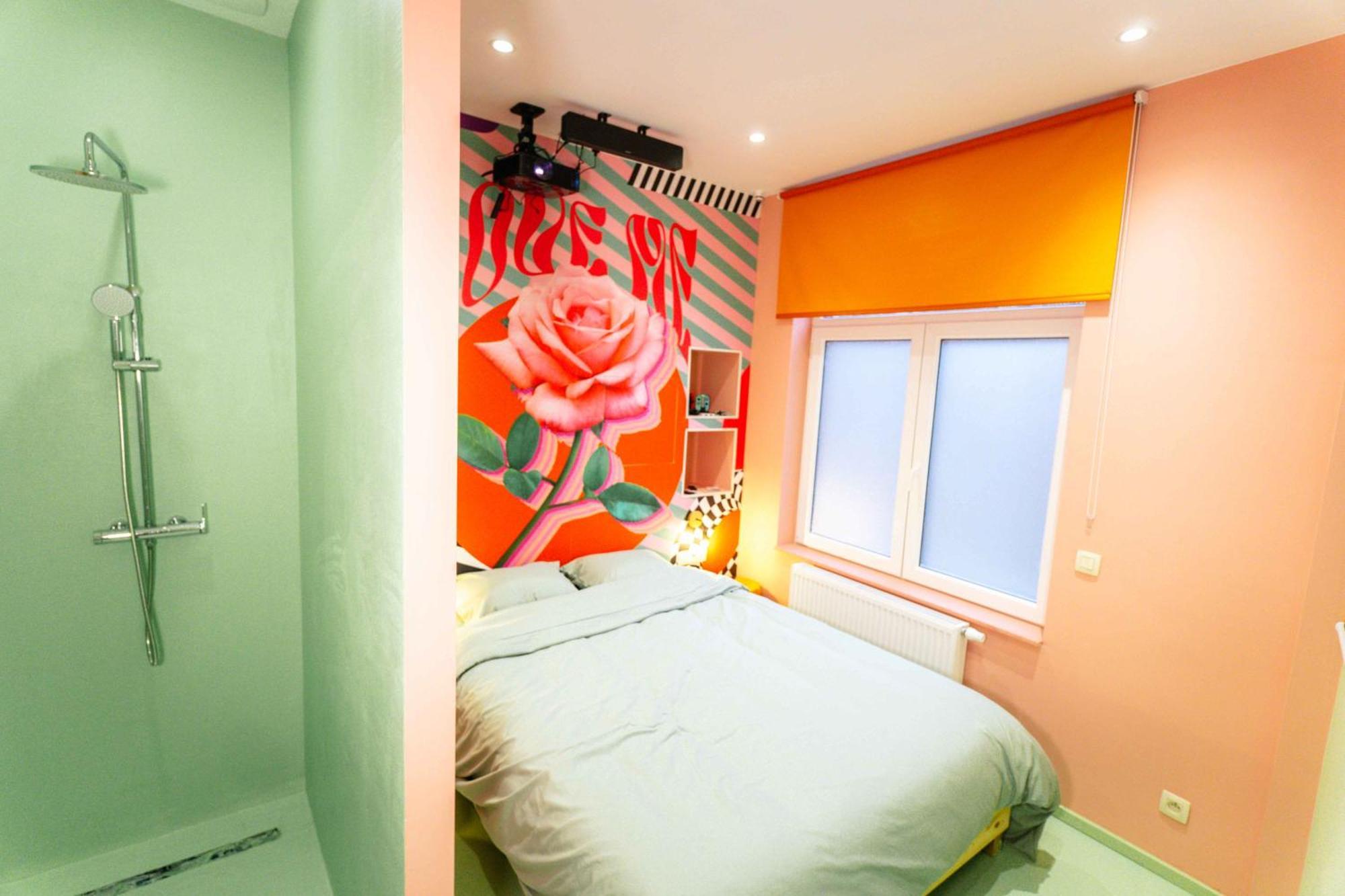 Capsule Flower - Balneo - Cinema - Billard - Nintendo Switch - Mons Centre Luaran gambar